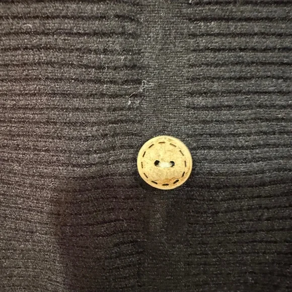 NWT Allie Rose Black Ribbed‎ Lettuce Trim Button Back Sweater Top Women L - Picture 3 of 6